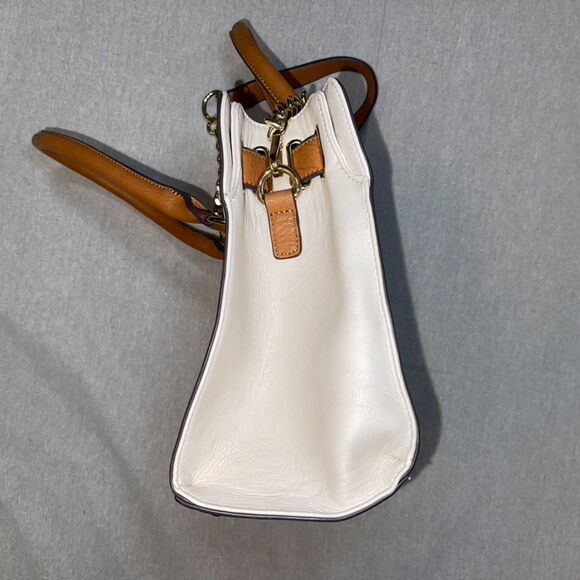 Charming Charlie | Cream Convertible Shoulder Bag - Picture 5 of 14
